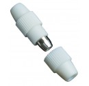 Empalmador cable coaxial cierre a rosca de las dos partes del cuerpo protector.